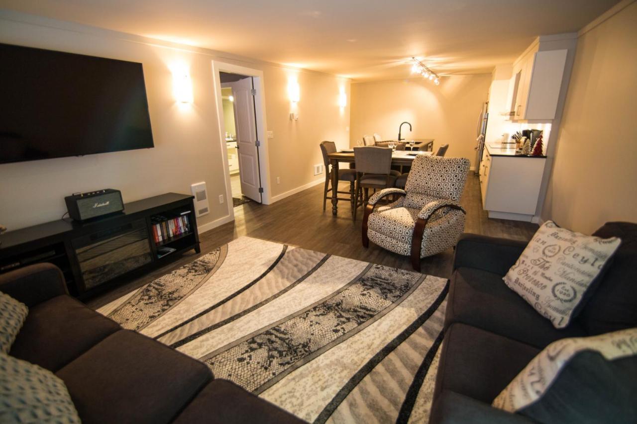 Clipperton Suite By Revelstoke Vacations Exterior foto